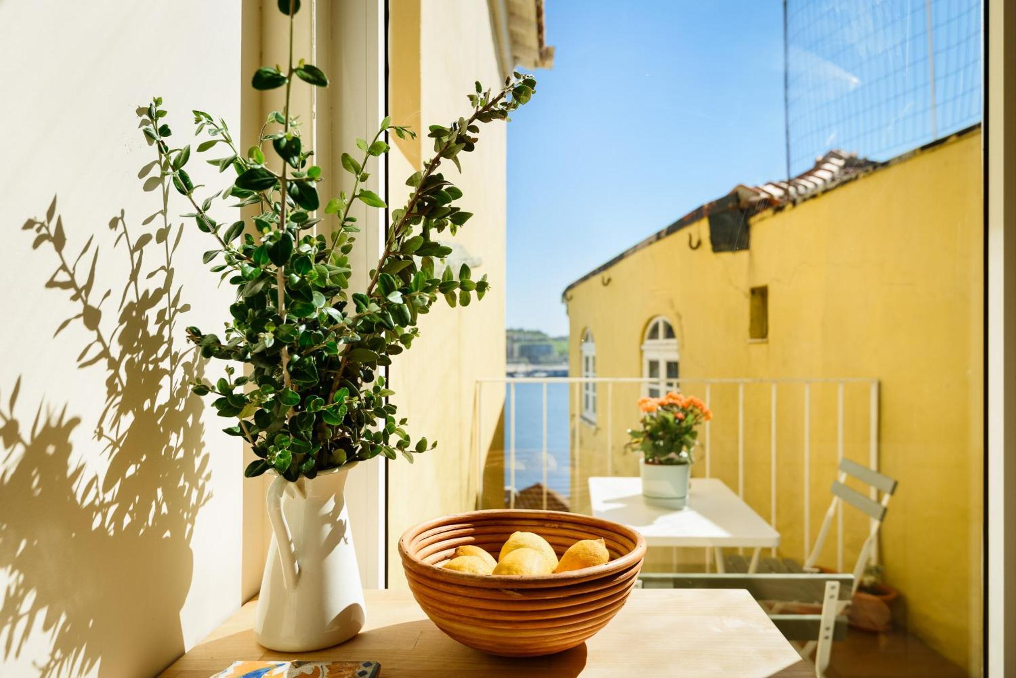 Апартаменты Apartamento Miradouro Do Ouro Порту Экстерьер фото