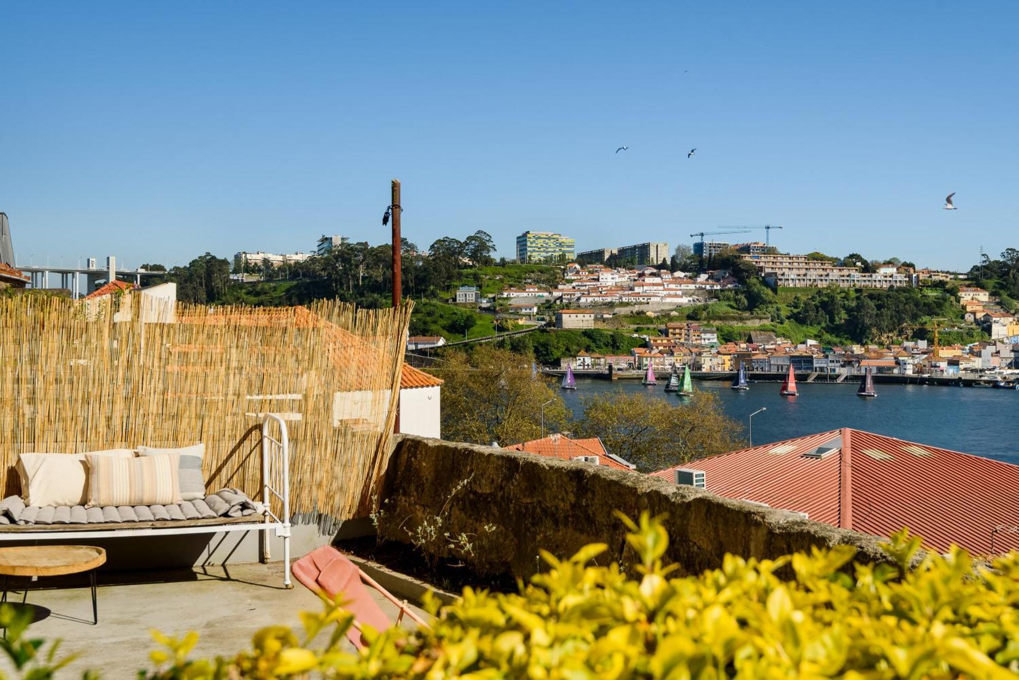 Апартаменты Apartamento Miradouro Do Ouro Порту Экстерьер фото
